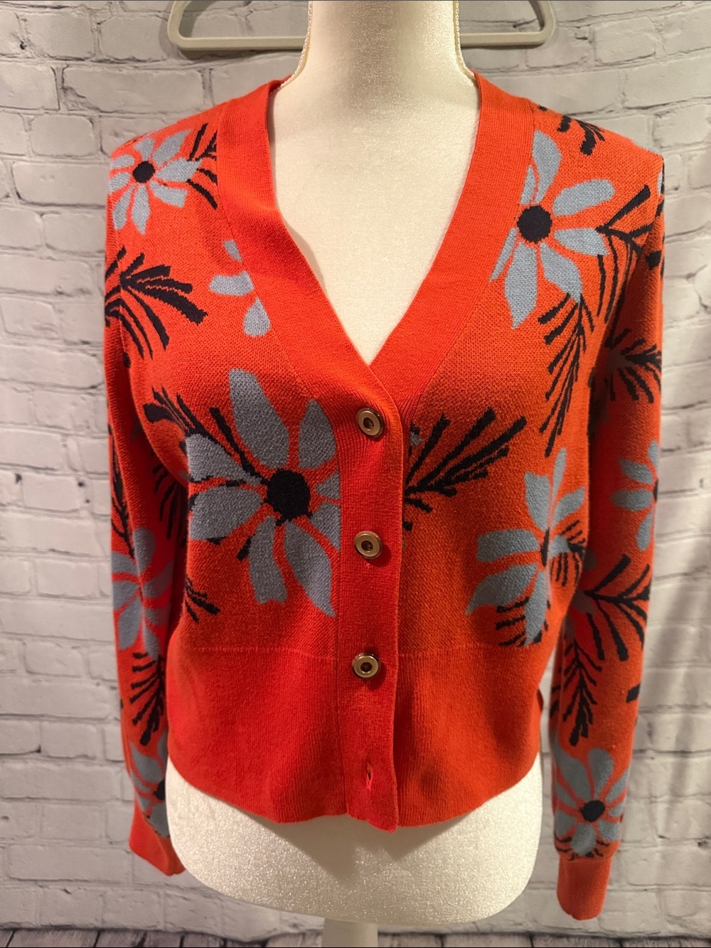 CAbi Bloom Cardigan Style 6240 - Picture 2 of 5